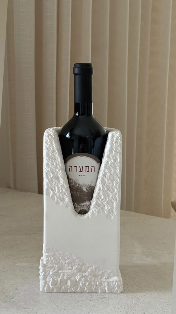 מעמד לבקבוק יין